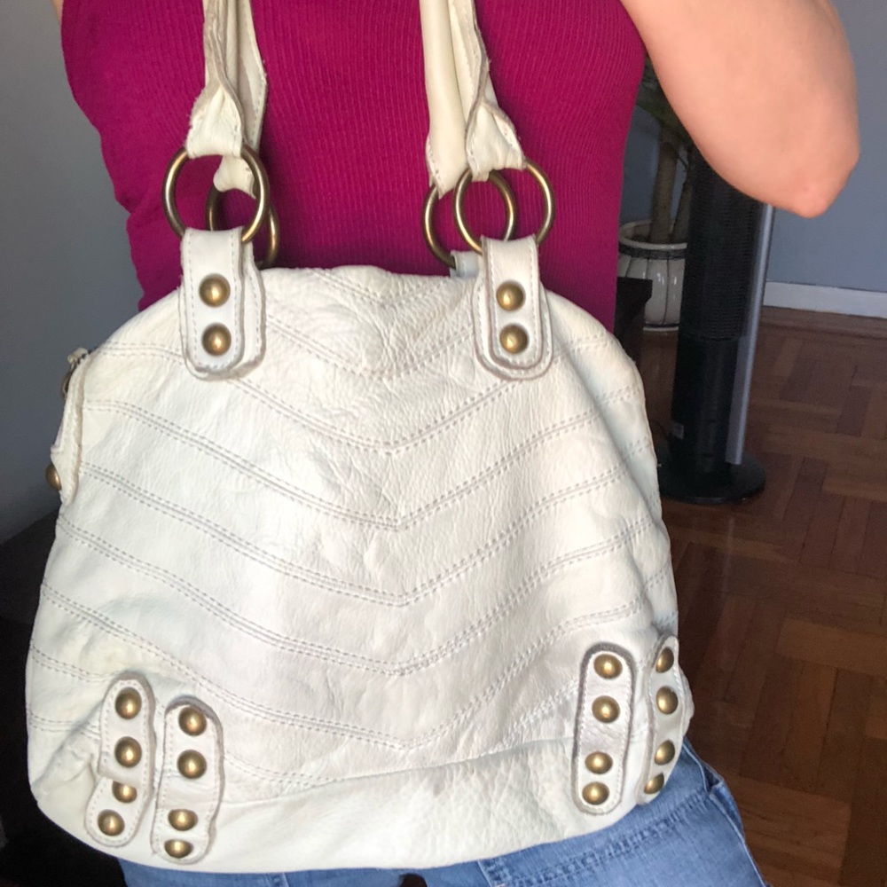 Linea Pelle Satchel - Picture 12 of 13